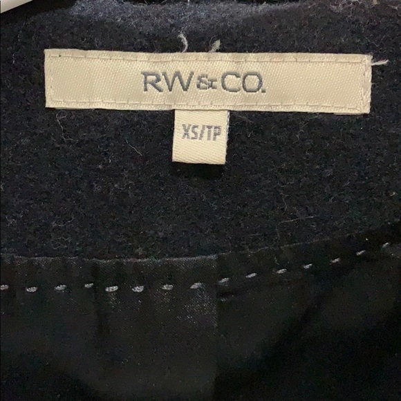 RW & Co. black cropped peacoat - Picture 2 of 2